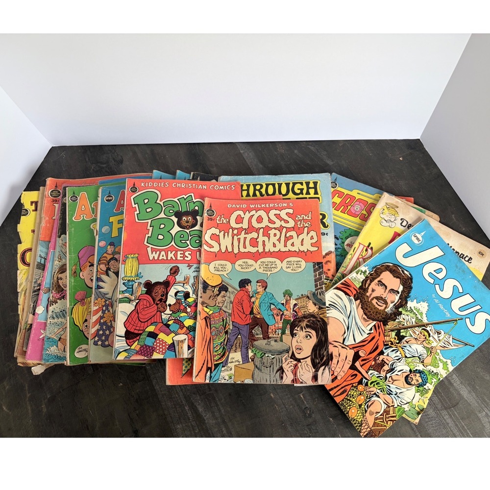 40 Lot Spire Christian Comics Archie The Cross Switchblade 1970s Ephemera Paper